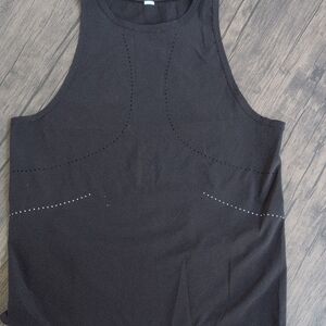 Lululemon Find Your Pace Tank Sz 6 Black